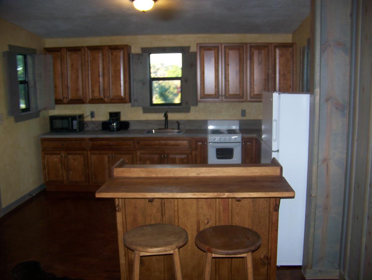 Breezy Hills Cottages - Hill Top Cottage Fredericksburg Bagian luar foto